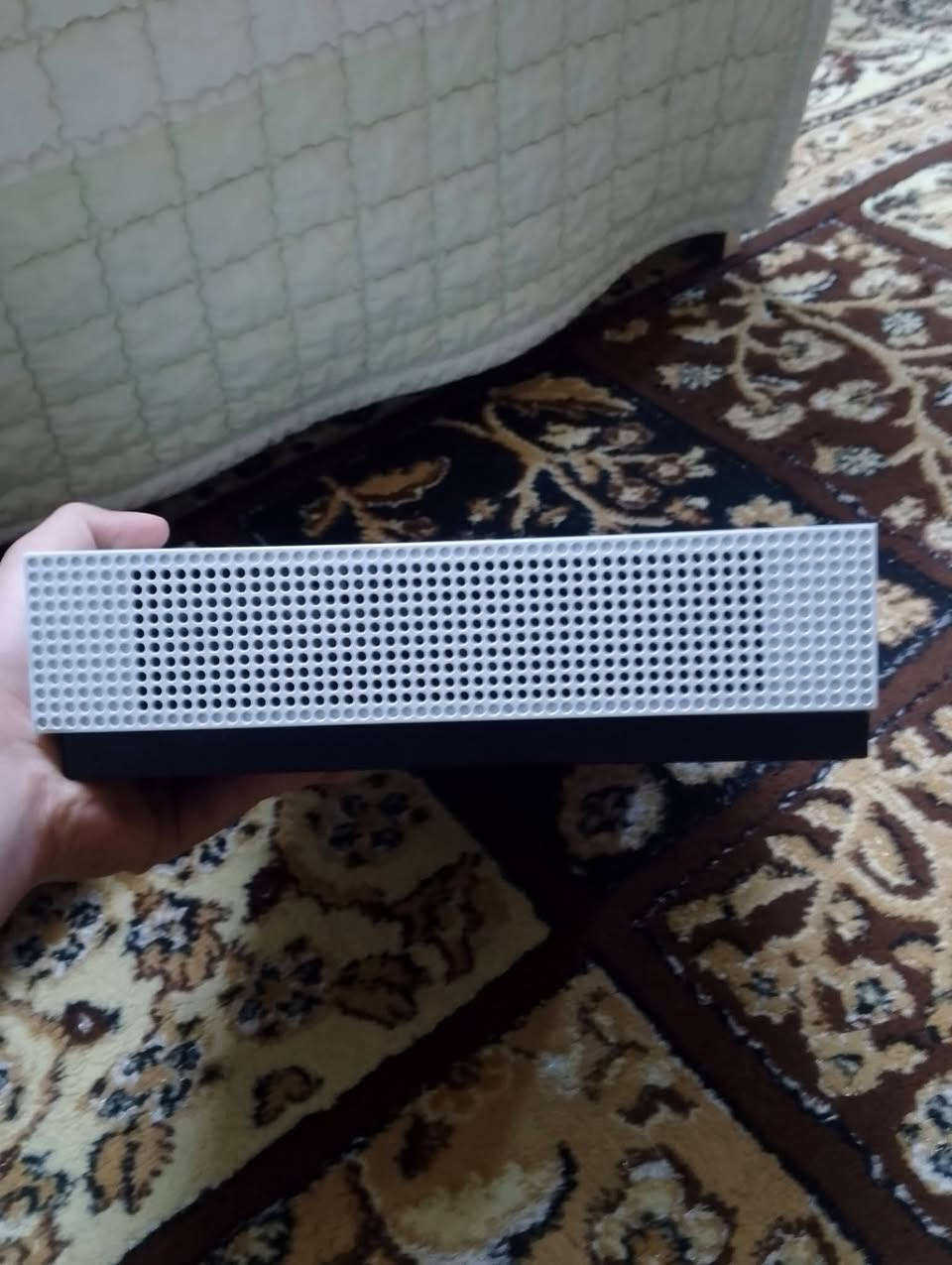 السلام عليكم اخوان بلاي اكس بوكس 1 اس نظيف جهاز ما مفتوح فطر واحد ما بيه مكان كركوك العمل الشعبي هذا رقمي متواجد بس واتساب وماسنجر *********** السعر 220 بمجال للشرايين ذاكره 787 تحياتي لكم
