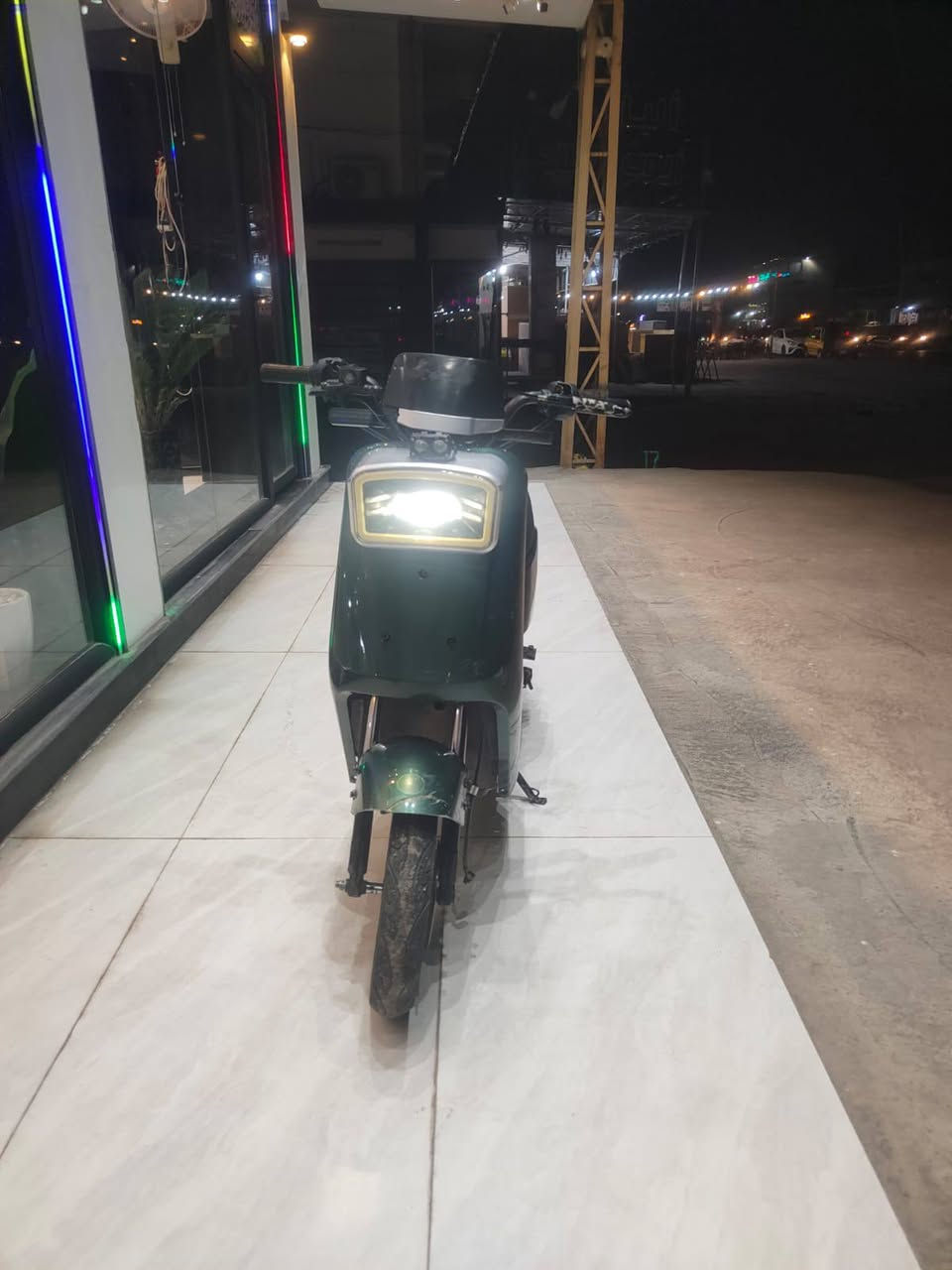 ماطور R7 2024
ملف 1600
سرعه65
5 بطاريات كبير
ويلا كدام وره جديد 
بي ملاحظات بسيطه السعر 225
التواصل خاص أو على الرقم ***********بي واتساب
