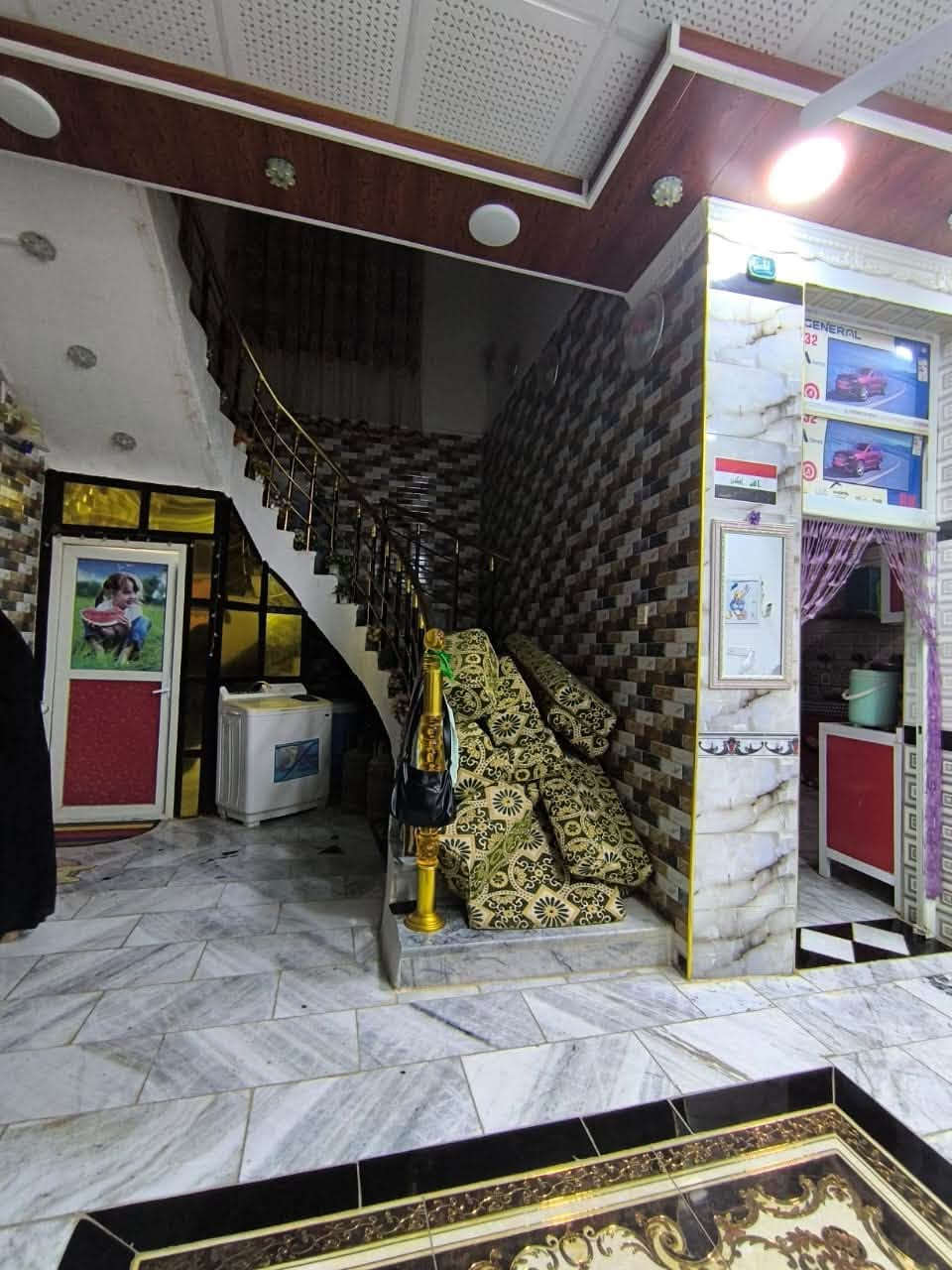 الحريه علّه ساحة • ١٣٤م • غرفتين