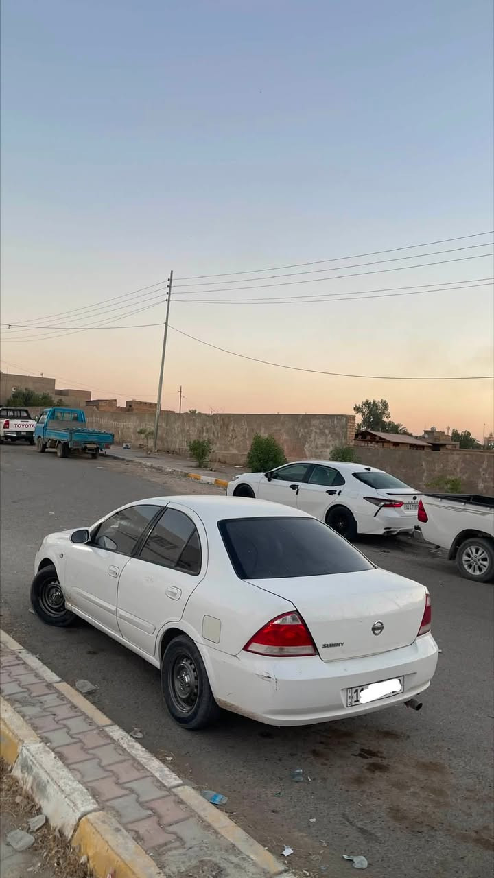 السلام عليكم
‼️مكلف بالنشر‼️
✅سيارة صني كوري للبيع✅
✅بيه قطعتين صبغ 
✅محرك مكفول
✅كير مكفول
✅السيارة حلوة كاعدة 
✅تبريد ثلج
✅صدر مكفول جديد
✅رقم دولي بغداد 
✅الرقم ***********
