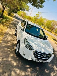 توسان • ٢٠١٢ • محرك ٢٠٠٠