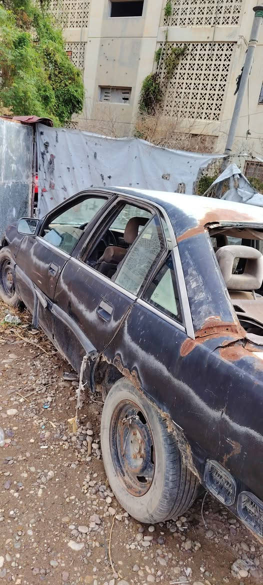 اوميكا للبيع  محرك ينقص كير مايرجع بك  تخم تاير باور شغال بريك شغال صدر جديد  ابيع هيج اريدها ب١١ ورقة  رقمها فحص باسمي  ***********
*********** تكريت, صلاح الدين
