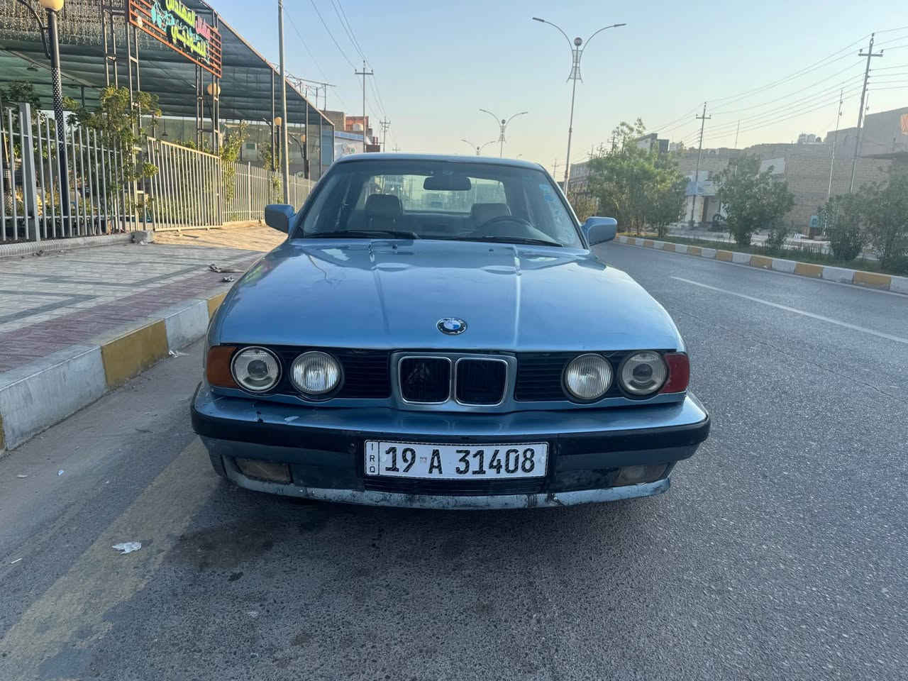 السلام عليكم بيم 500مكينه وكير مفتوح بلاد جدد حداديه جديده وداخل حلوه كهربايات كلها شغاله تبريد شغال تخم تاير  رقم واسط انكليزي مداور ثاني يوم سنويه جديده مكفوله من الضربه والعيب الشرعي السعر 35 بيه مكاني الناصريه مركز رقم *********** ناصرية, ذي قار
