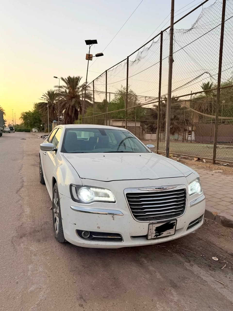 كرايسلر C300
موديل 2014 

رقم بغداد 

وارد كندي 

السيارة محرك 5700 هيمي 

8 سلندر حادثها موضح بل صورة 

السيارة نضيفة للبيع 

مكان السيارة مدينة الصدر 

السعر 155 

***********
