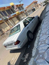 مرسيدس E300 • ١٩٩١ • رقم أربيل دولي