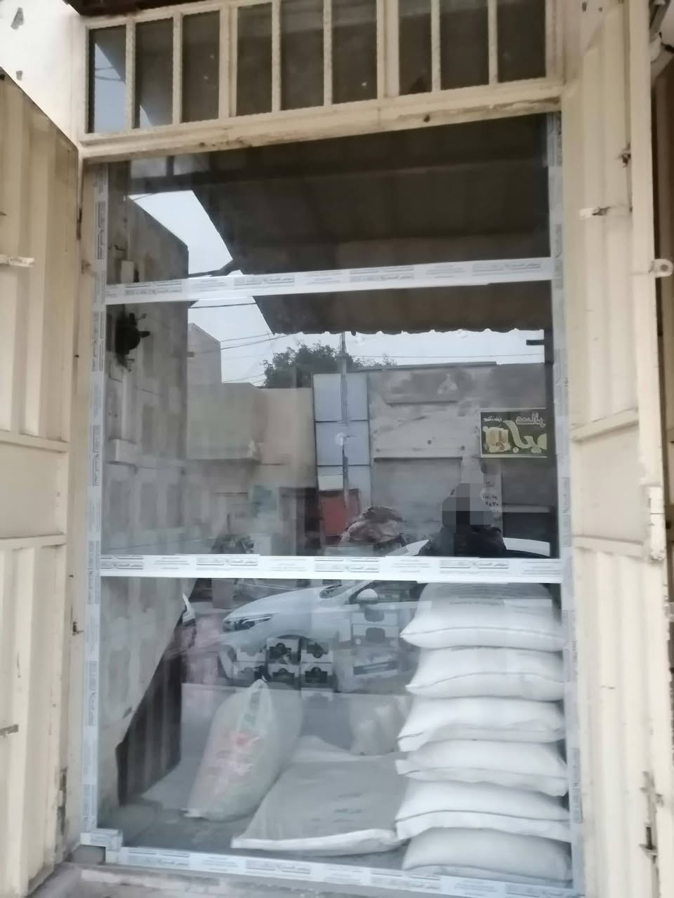 جام خانة المنيوم للبيع نظيفة جدا المكان الديوانية للتواصل على الرقم ***********
