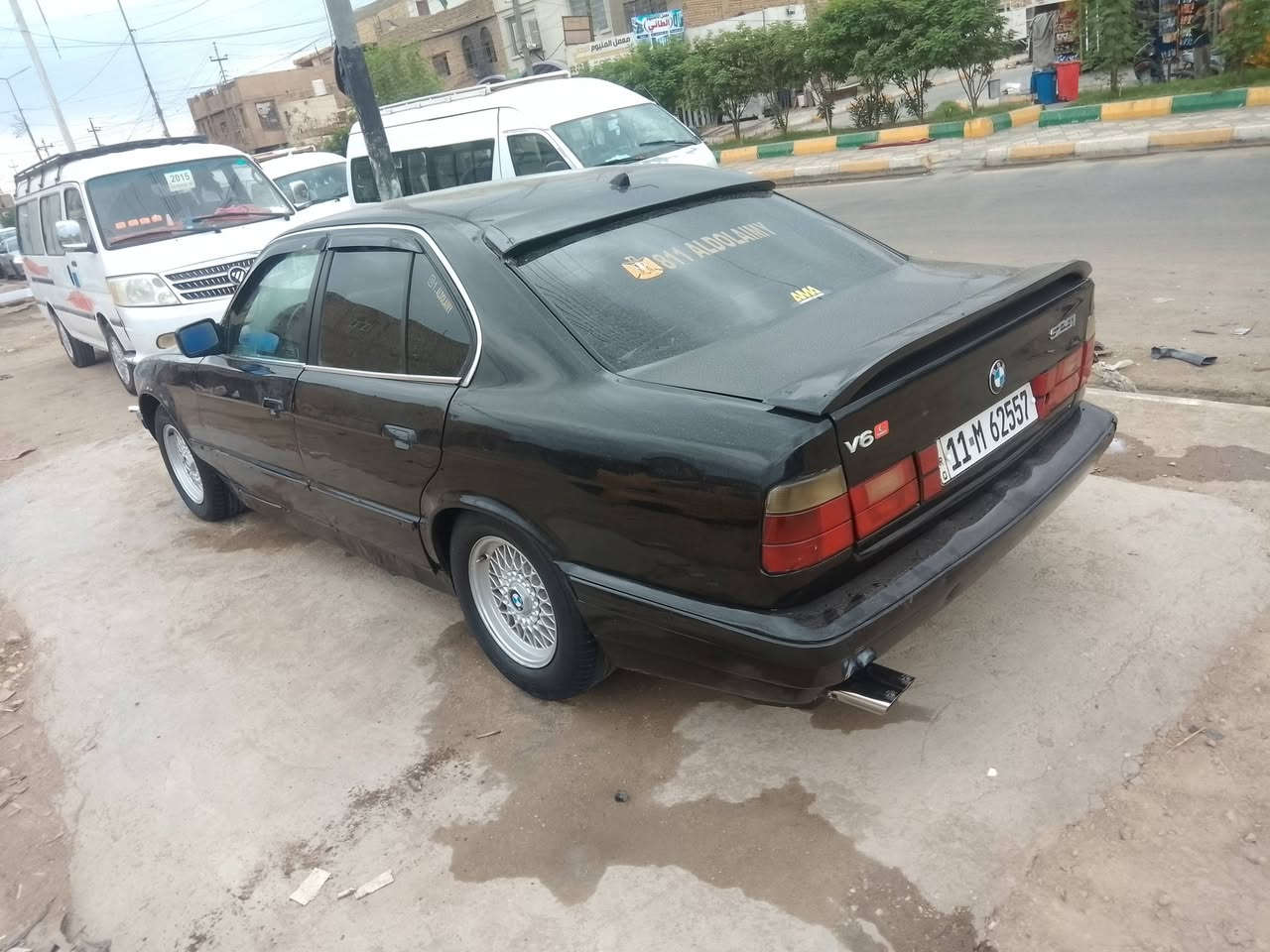 بي ام 535 • موديل 1990 • رقم بغداد