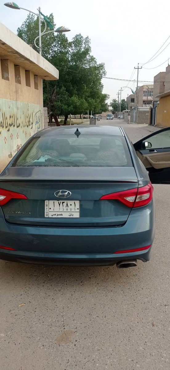 سوناتا ٢٠١٥ للبيع وارد امريكي مبدل بنيد وباب جهه السائق
للاستفسار 
***********
