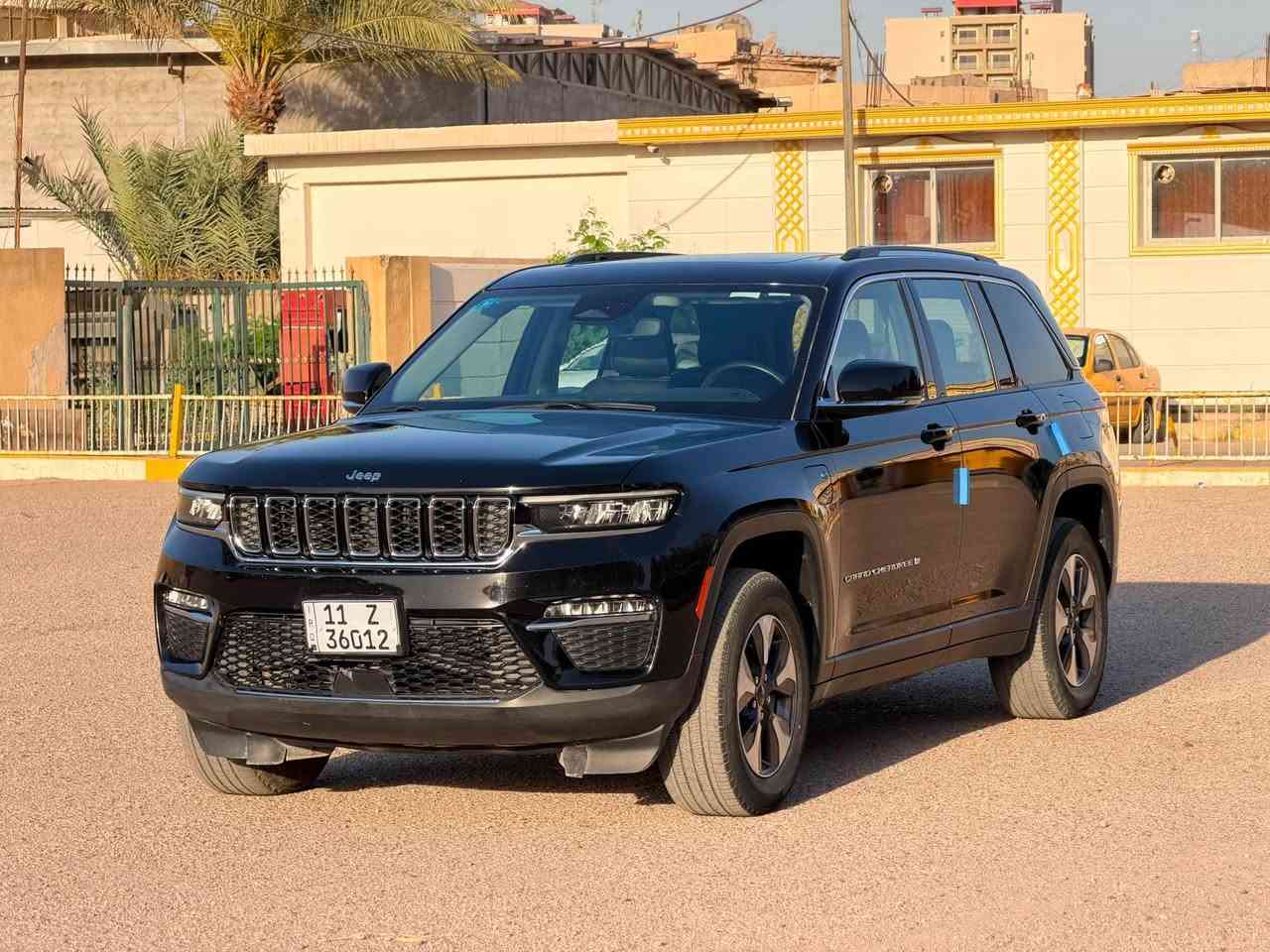 عليكم اخواني عندي Jeep 4xe
لمتدد فول هايبرد بلاكن يعني شحن + هايبرد 2024 لون اسود ماشية 54 ميل ضرر جاملغ خلفي موضح بالصورة صبغ بسيط على كد الضرر تبديل بكلايت خلفي باقي السيارة كله بلادي المواصفات بانوراما ثلاث شاشات تدفأ ستيرن و كل المقاعد تبريد قطعتين صندوق كهرباء مقاعد كهربائية تشغيل عن بعد دخول ذكي نقطة عمياء الداخل جلد اسود بيه هواي مواصفات بعد السعر 30,000$ وبيه مجال المكان بغداد
حي الاعلام رقم الهاتف ***********
متواجد واتساب بغداد, العراق
