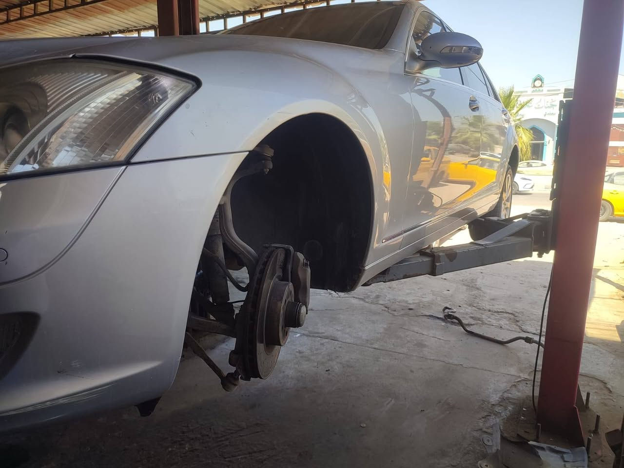 ‏السلام عليكم
‏ ادوووات ادووووات مارسيدس S550 موديل 2008 دخوووول جدييد سياره طك كارتون كفاله (گص وسرقة وانتربول)  دخووول جدييييد حاوية السياره 
‏مكينة كير بلفلين بدي بالكارتون احلى من الصور غرفه مال شركة  فوووول مواصفات بيبان شفط بردات كهربائي كشن جلد تدفئه وتبريد مساج تبريد ثلاثة قطع  نظام القياده ثلاثة وضعيات اقتصادي ورياضي وعادي سياره فووول للاخير هواي بيهة مواصفات.....رقم الهاتف *********** اسفسار  مكان بابل مركز المدينه
