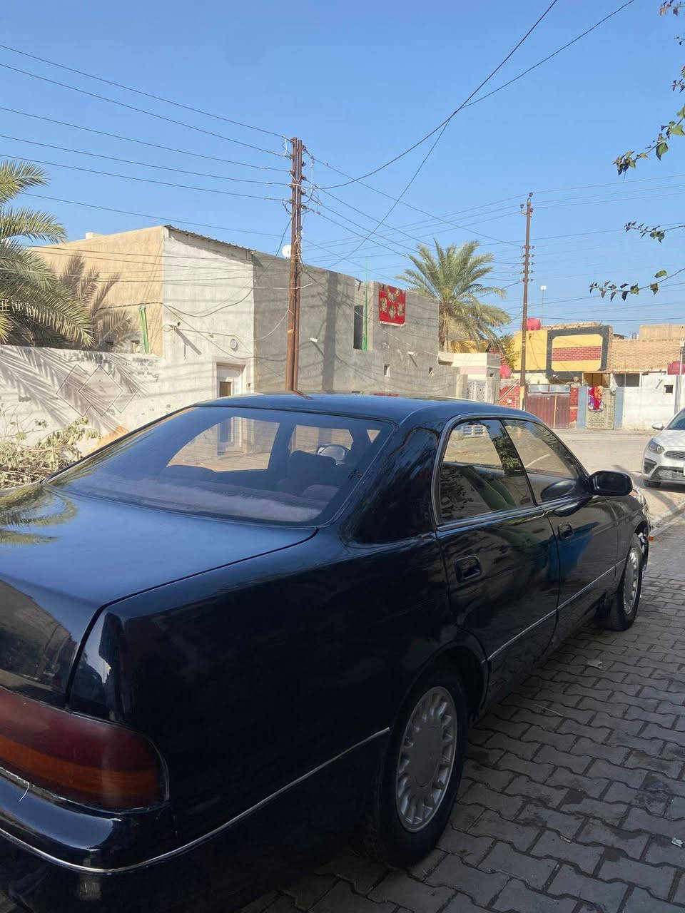 سلام عليكم
سياره بطه للبيع موديل 1995 حداديه مكينه كير كفاله مكفوله من نقل الجثه بيها بس كصه جنطه دواخل جديده مثل ماواضح بالصوره السياره جديده وعلى أيدي راعيها يريد  مداور ( السعر 38 وبيها مجال للشراي) المكان النجف كوفه حي ميسان للأستفسار ***********
