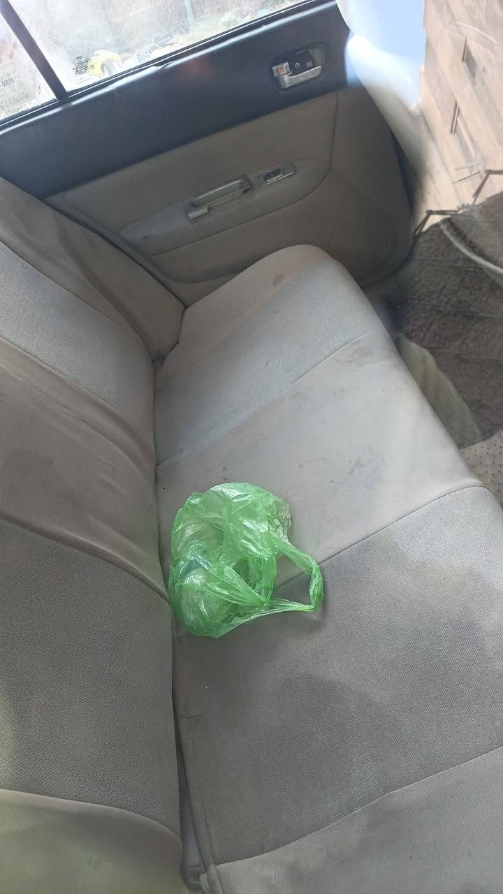 شيري ٢٠١٣محورة كير ومحرك كورلا تبريد شغال كهرباىيات كاملة تخم تاير سنوية لل٢٠٣٢ هزة جديدة يرادلها شغلات بسيطة قفلها ٣٧ورقة قفل

نص مكتوب في الصور:
- CAMON 30 23mm f/1.8 1/278s ISO50