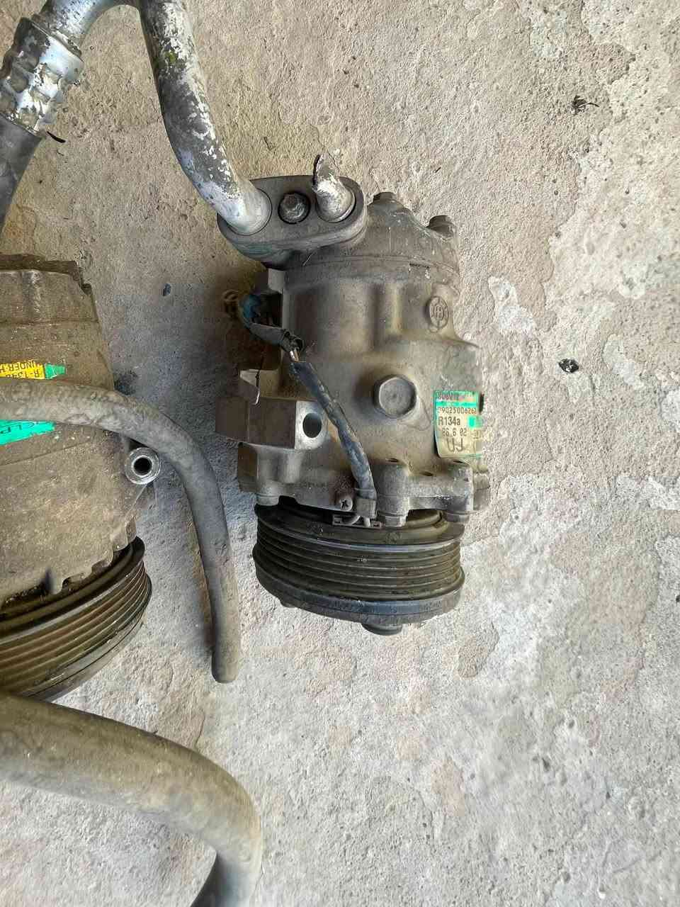 للبيع اغراض استرا 2002 يوجد توصيل جميع المحافظات واتس اب ***********
