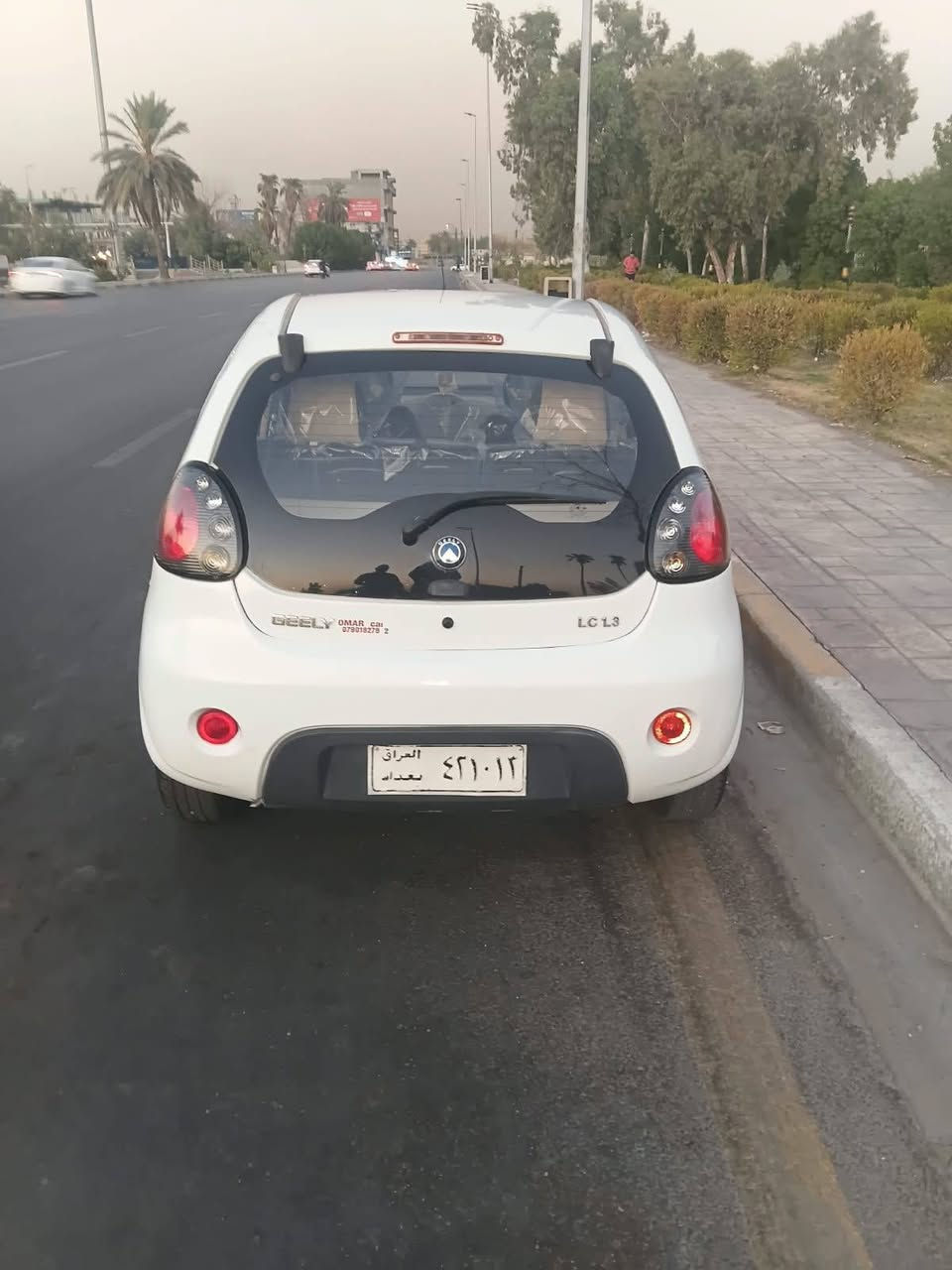 السلام عليكم سياره جيلي باندا للبيع موديل ٢٠١٢ رقم بغداد سياره بأسمي، ماشيه ٤٧ الف السيارة بدون صبغ 
مواصفات الباندا معروفه للاتصال ***********
علما غير متواجد على الفيس

