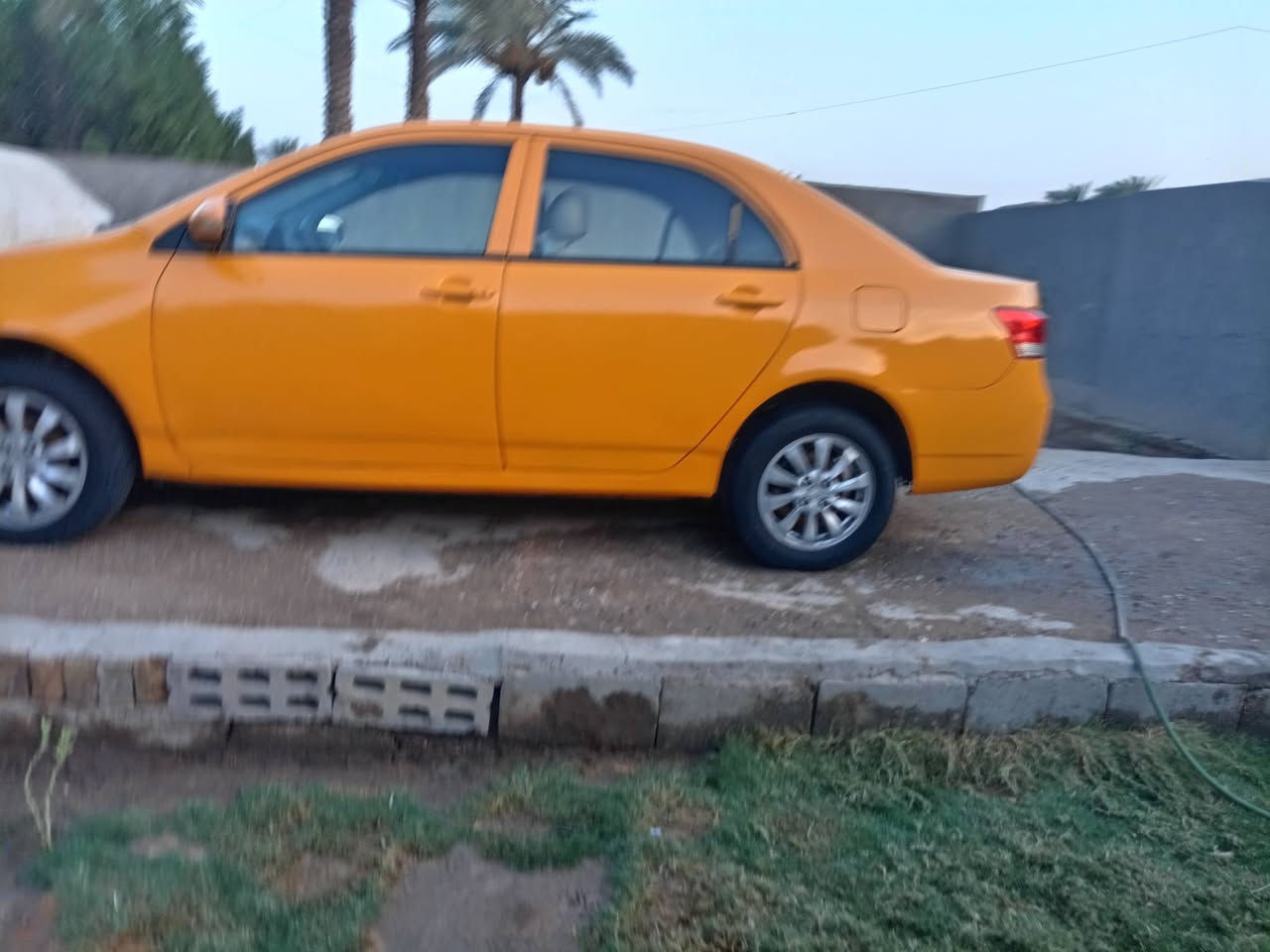 السلام عليكم حبايب كلبي بي وايدي موديل ١٣ شرط مكينه كير تبريد حداديه تخم تاير كفاله سياره معمره بيدي شرط مذب عليه ربع دينار سياره جاهزه وخير من الله احله منل صور بسمي تحويل ثاني يوم مصفره هيئه وغرامات شرط سياره تخبل السعر 40 وبيه مجال مكاني بابل قرب العلويه شريفه بنت الحسن ***********
