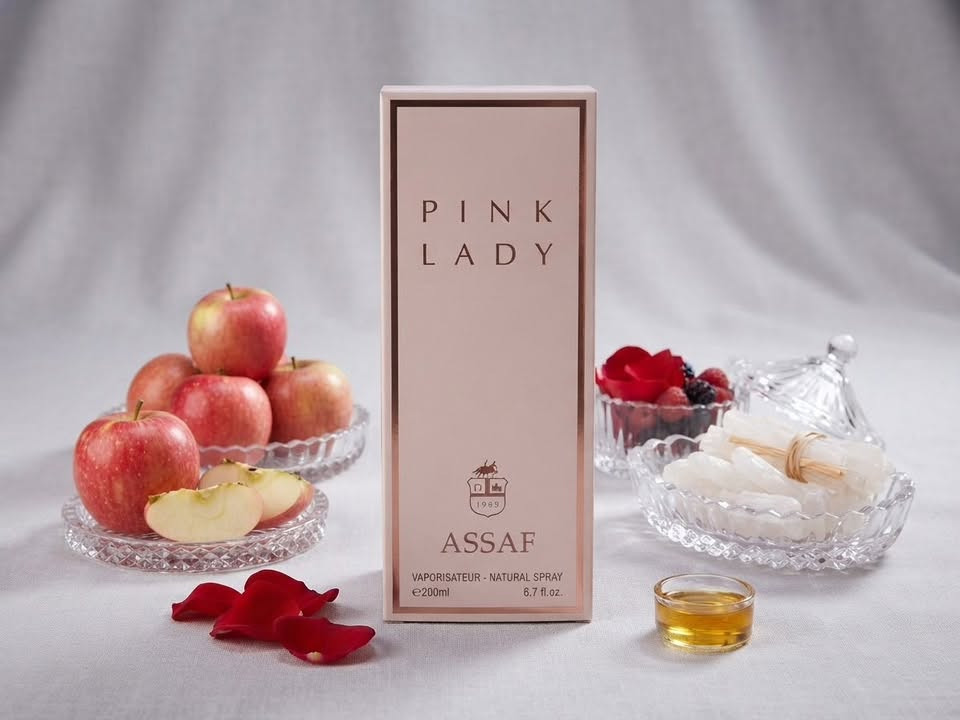 عطر • أحمر • فرموني