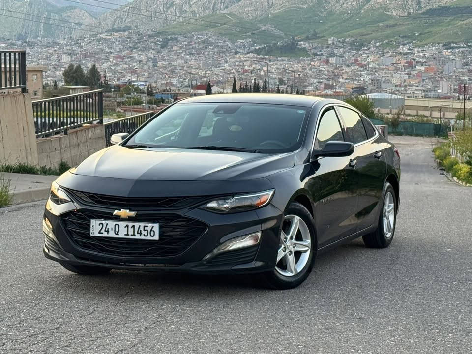 السلام عليكم

ترهم مراوس ويه byd 

ماليبو 2023 LT

مكينة 1500 تيربو

ماشية 23 ألف فقط بعدها بحالة الوكالة

حادثها جداً بسيط بدون دواخل وبدون إيرباك سطحي صبغ بنيد وجاملغ جهة السائق

مواصفاتها:

• بصمة تشغيل وتشغيل عن بعد
• دخول ذكي
• مثبت سرعة
• قيادة شبه ذاتية
• قطعتين تبريد
• مرايا كهربائية مدفأة
• شاشة لمس 8 إنج
• Apple CarPlay
• Android Auto
• USB
• نظام صوت 6 سماعات
• أوامر صوتية
• مقاعد قماش
• تدفئة مقاعد
• مقعد السائق كهربائي
• مسند يد خلفي
• كاميرا خلفية
• سايد بريك بصمة
• تحذير الاصطدام الأمامي
• المحافظة على المسار
• تنبيه الخروج عن المسار
• الضوء العالي أوتوماتيكي
• إضاءة نهارية LED
• مرايا مدفأة
• نظام ستارت أند ستوب
• ويل حجم 18

رقم دهوك تحويل أو وكالة جاهز

المكان: بغداد

للتواصل رقمي بي واتساب 
***********
