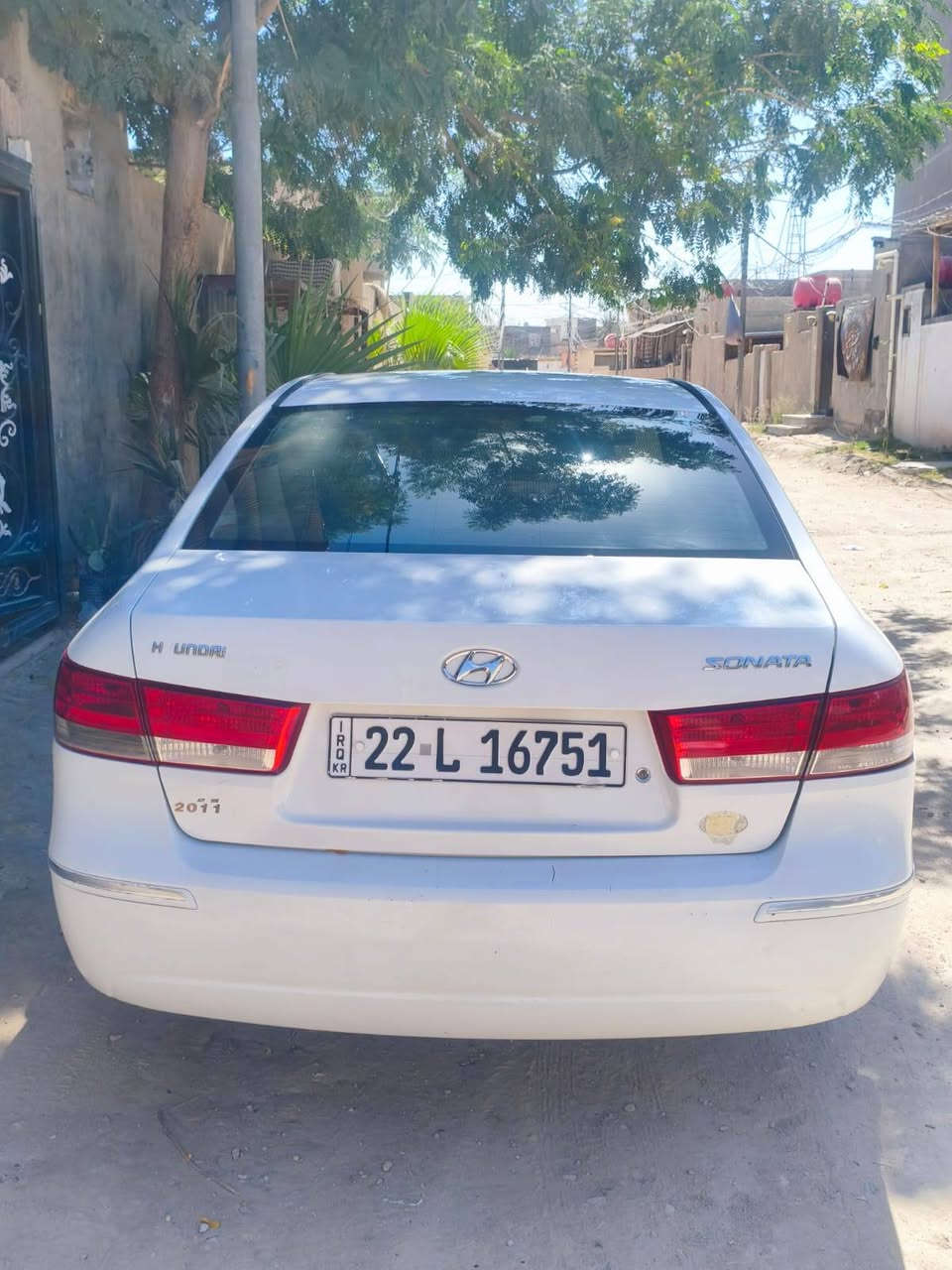 الكتابة
🚘 للبيع سوناتا 2011 وارد خليجي
🔹 الموديل: 2011
🔹 وارد: خليجي
🔹 المكينة: 2000 CC
🔹 كفالة عامة
🔹 فتحة سقف
🔹 فول مواصفات
🔹 اللون: أبيض
🔹 رقم: أربيل

السيارة مرتبة ونظيفة، جاهزة للاستخدام وما تحتاج شي حسب الفحص.
📍 الفحص والاتفاق عند السيارة
💰 السعر: 116 وبيه مجال  للطيبين
المكان النجف ابو صخير
رقم المربايل ***********
*********** النجف, العراق
