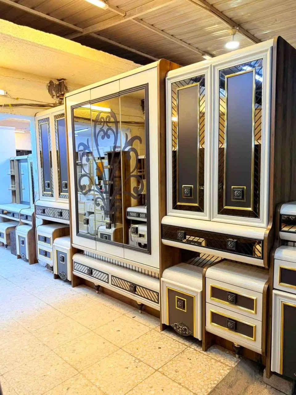 ️ غرفة نوم كاملة جديدة للبيع 🛏️
✨ جديدة وبحالة ممتازة
✨ غرفة نوم كاملة وأنيقة
📍 العنوان: بعقوبة – ديالى
📞 للاستفسار والاتصال:***********
