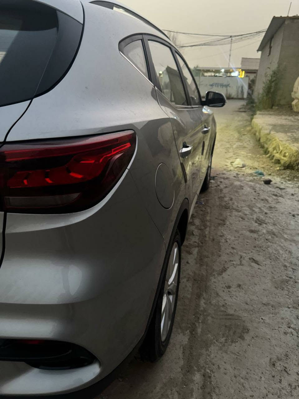MG zs  
موديل ٢٣
مكفولة عام  ماشية ٤٥  رقم الماني سنوية ٢٨ تحويل ثاني يوم  مواصفاتها معروفة ١١٠ وبيه مجال مستعجل للبيع  
بغداد ***********  واتساب
