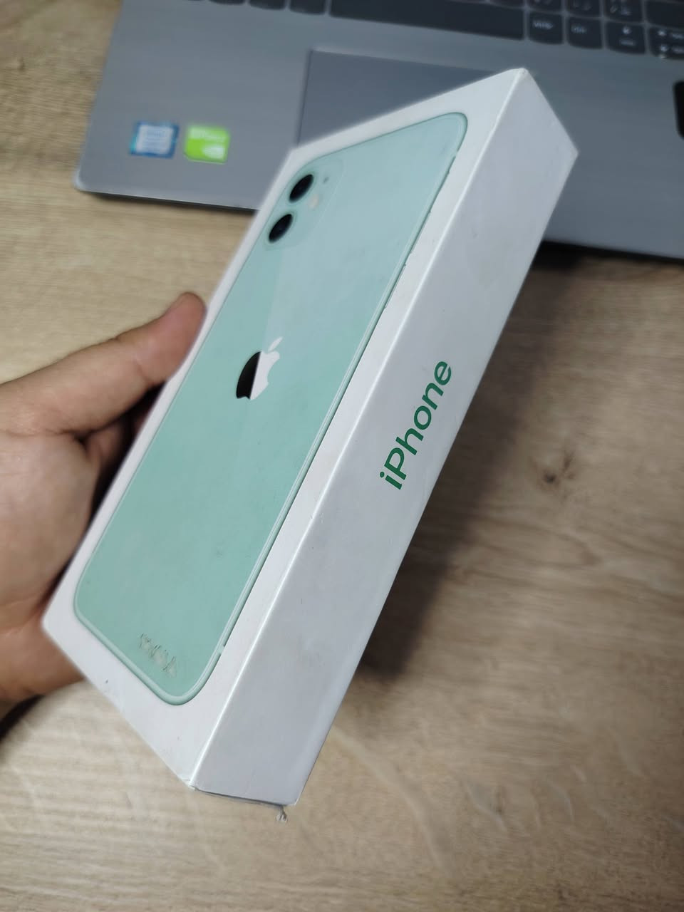 IPhone 11
ايفون 11 عادي لون اخضر مكفول بطاريتة 69 وبالحاسبة 77 ذاكرته 128GB خط واحد قطعة نظيفة جدا غير مفتوح نهائيا ملحقات كامله كارتون وكيبل. شحنه زين  محدث اخر اصدار ios 26

السعر 250 وبي مجال

مكاني ناصرية مركز 

للاستفسار الاتصال او مراسلة واتساب فقط ***********

