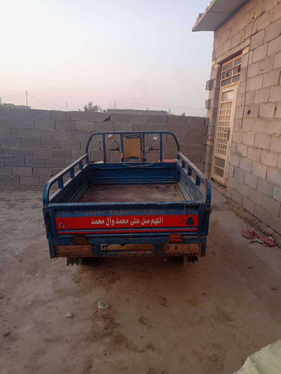 السعر مليون 100 الاتصال***********
@
