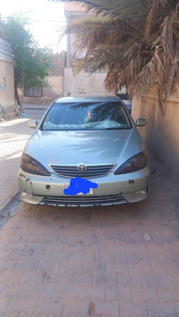 كامري للبيع ٢٠٠٤ سعر ٦٠ قابل للتفاوض  رقم الهاتف ***********
