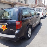 دوج كرفان 2010 رقم ديالى مشروع وطني  العنوان بغداد للاستفسار.. 0770278...