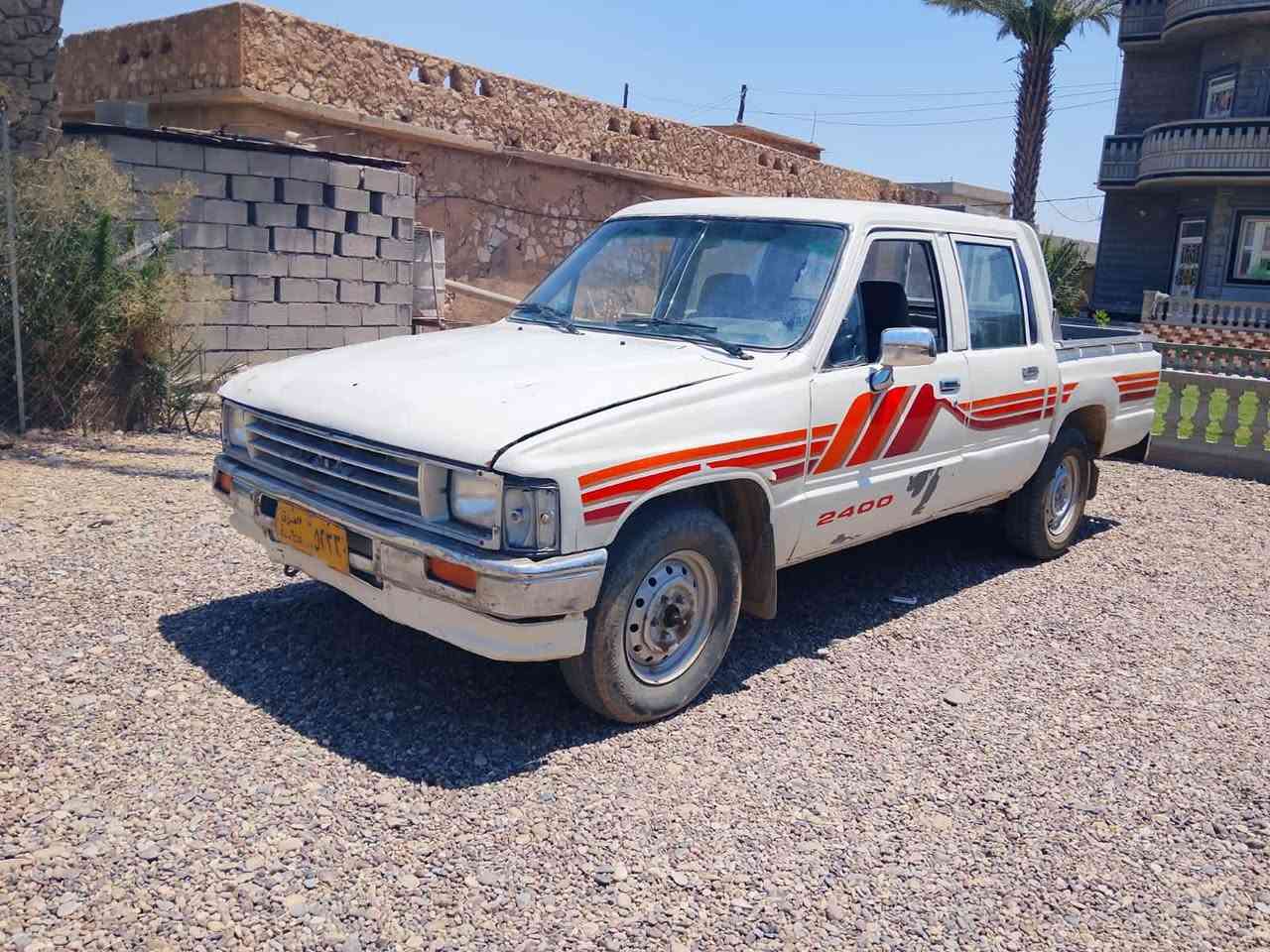 السلام عليكم
للبيع 

بكم 85 مسقطه

سياره جاهزه

السعر 22 وبيها مجال

 يرهم مراوس حسب القناعه 

الاتصال ***********
