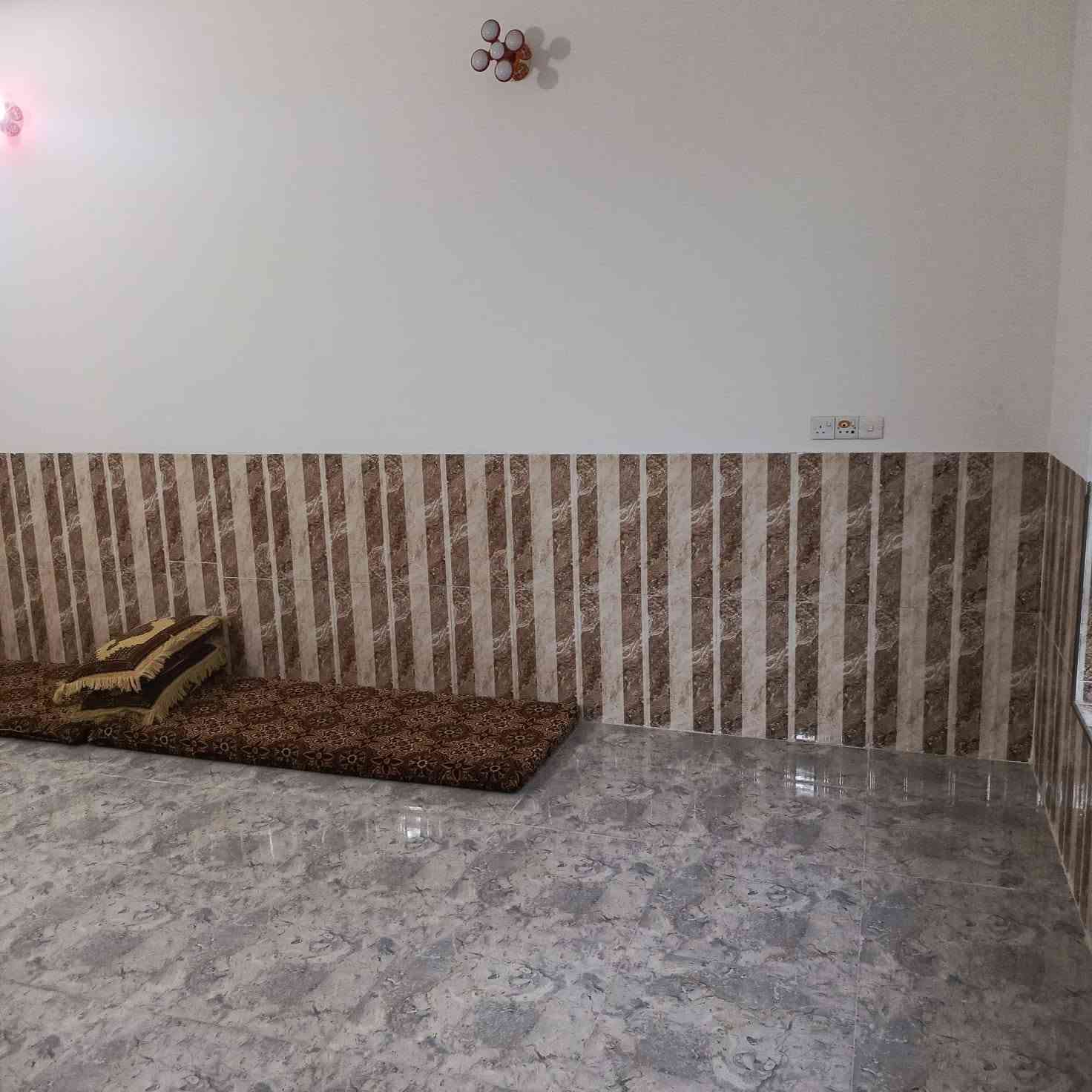 💎🔹مكـ✯͜͡المصطفى𝄠ـتب▪️💎

((بسم الله الرحمن الرحيم))
🏡     🏘      🏚 

السلام وعليكم

    🏡     🏘      🏚 

#يوجد_بيت _للبيع طابق ونص 

#العنوان  الفلوجة 
#المنطقة حي الرسالة  // قرب شارع زوبع 
 

✅المساحة : 250م
⬆️ الوجة : 12 ونص م
🏞️النزال : 20م
 
مكون من
غرف عدد 4
استقبال 
صالة 
مناور 2
مطبخ
صحيات
الارضية سيراميك
الجدران سيراميك 

                       #بناء 🧱 : طابوك
      
       #شارع 🏞️⬆️⬆️ : 20 م بوجه شارع 20

  #السعر_محدد_من_قبل_البائع 
        
    ⚖️⚖️   نوع الملك : طابو صرف تحويل مباشر 🏙 

        #السعر 💰💸: 145مليون 

⭕ الاستفسار اكثر رجا مراجعة 

🥇#مكتب_المصطفى _للعقار 
  
ملاحظة/ السعر محدد من قبل صاحب العقار

💯علماً البيت جاهز للسكن🗣️
     
        ((شعارنا المصداقية))
 
............................................................... 
........... 
#بيع_وشراء_االعقارات_في_مدينة_الفلوجة #مكتب_المصطفى للعقار _بيع_وشراء_العقارات_بسعر_مناسب
#عقارات_الانبار_الفلوجة الأراضي السكنية والزراعية وكافة

 العقارات🏘️🌐Anbar Fallujah_ الانبار الفلوجة🌐.

       ((««نستقبل هواتفكم على لارقام التالية»»     
       {{  © المحامي ياسين رافع العيساوي ©}}           

***********   واتساب + اتصال 
***********  اتصال هاتفي كورك + واتساب
