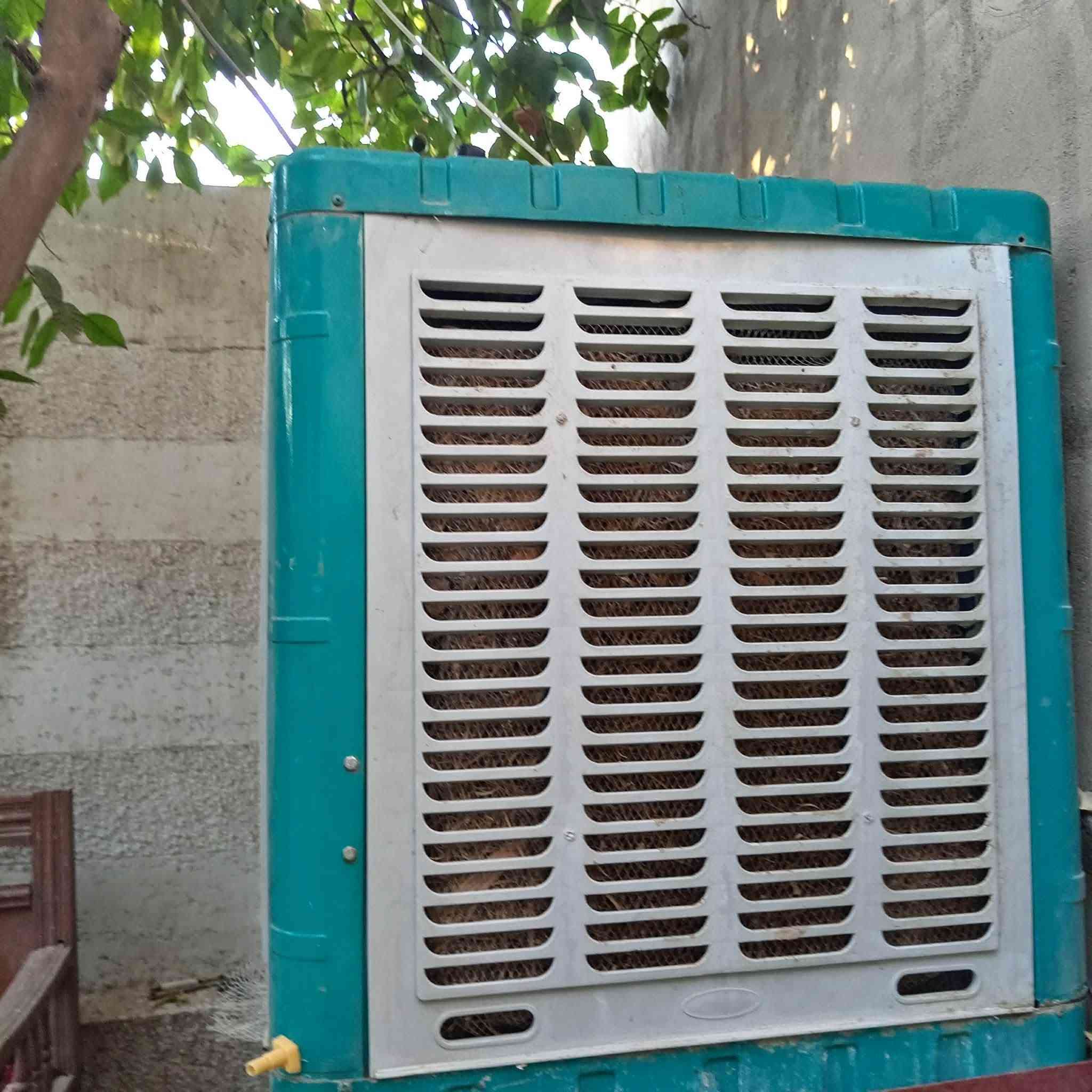 للبيع كلشي وسعره علق واني اردلك او اتصل ***********
