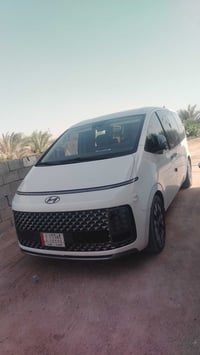 ستاريا 22للبيع بيه خط رمليه شماليه مناوبين 07734910452