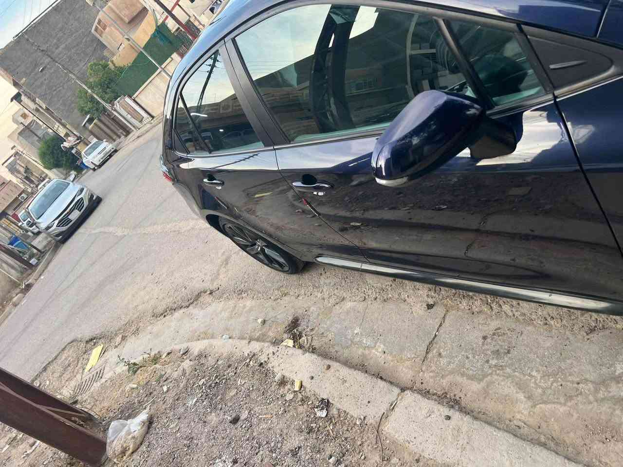 للبيع كورلا– 2023 Toyota فئةCorolla SE 🚗

📍 بغداد العامرية
🔹 الموديل: 2023
🔹تشغيل عن بعد 
🔹 اللون: حبري 
🔹 ناقل الحركة: أوتوماتيك
🔹 الممشى: ( 46000)كم
    كيلو مو ميل
🔹رقم الشاصي 5YFS4MCE0PP151416
🔹  (حادث خفيف) جاملغ 
   امامي بدون ايرباكم

سونر موجود بالمنشور 
📌 تفاصيل إضافية:
مواصفات الSe
بصمه 
دخول ذكي  
رادار وتحديد مسار
سايد بريك بصمه 
اوتو هولد
محرك 2000  كير 10 نمر 
ويل حجم 18 رياضي 
كامره خلفيه 
داخل لونين رقم التواصل واتساب /*********** السعر /148 بغداد, العراق
