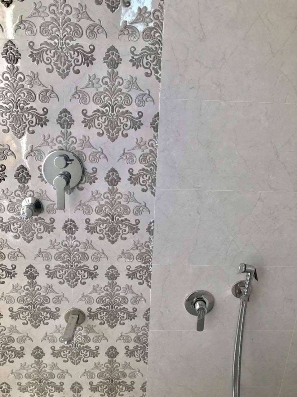 سلام عليكم تأسيس ماء و مجاري و صيانه
شد فلاتر ماء ارؤ لل استفسار اتصال مراسله ***********

نص مكتوب في الصور:
- ***********