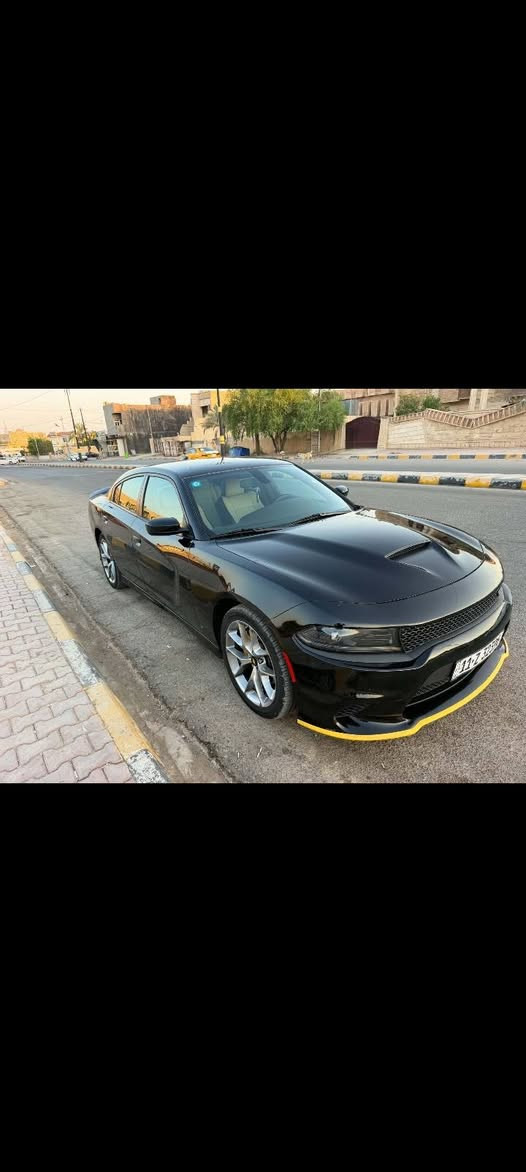 جارجر GT 2023 بلاص
وارد امريكي الحادث موضح بالصور 
بدون شاصي يرباك برده محرك وكير دواخل بشرط مقفول
ماشية 71 ميل 
المواصفات:
فول عدا الفتحة.
كشنات حضن مخمل
دكمة سوبر تراك باك + دكمة سبورت.
شاشة كبيرة 8 إنج تدعم الكاربلي 
لايت زينون+ عدسات متغير الوان  
ويل حجم 20 + تخم تايرات جدد.
سيستم صوت ألباين 
المقود كهرباء + تدفئة 
المقاعد الأمامية كهربائية 
ذاكرة لحفظ وضعيات الجلوس (ميموري) 
مقاعد أمامية تبريد وتدفئة مقاعد خلفية تدفئة
السيارة عليه ادامه ما ناقصها اي شي 
السعر  235 وبي مجال للشراي 
مكان سيارة شارع حيفاء 
*********** سيارة بيها سونار وين ميعجبك روح فحص
