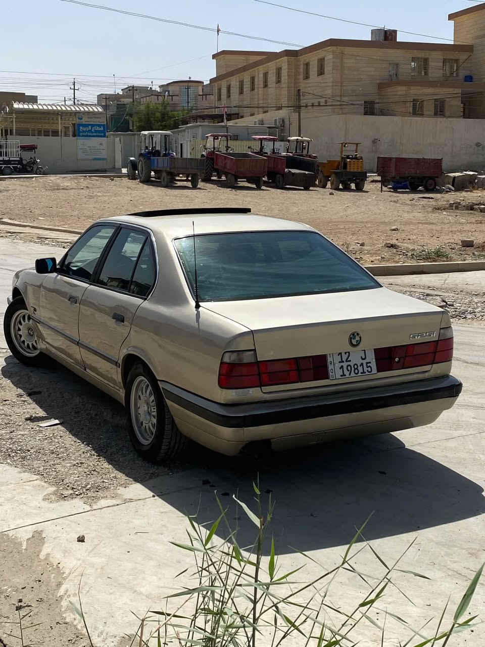 بي ام 525 اصل محرك كبس (مسكر) شرط كير اوتوماتيك شرط سلايت رقم مسطرة نينوى شرط التحويل طخم تايرات جدد جامات كهرب 
للبيع او مراوس 
عنوان موصل - مشيرفة
السعر 49$ و بيها مجال
***********
***********
