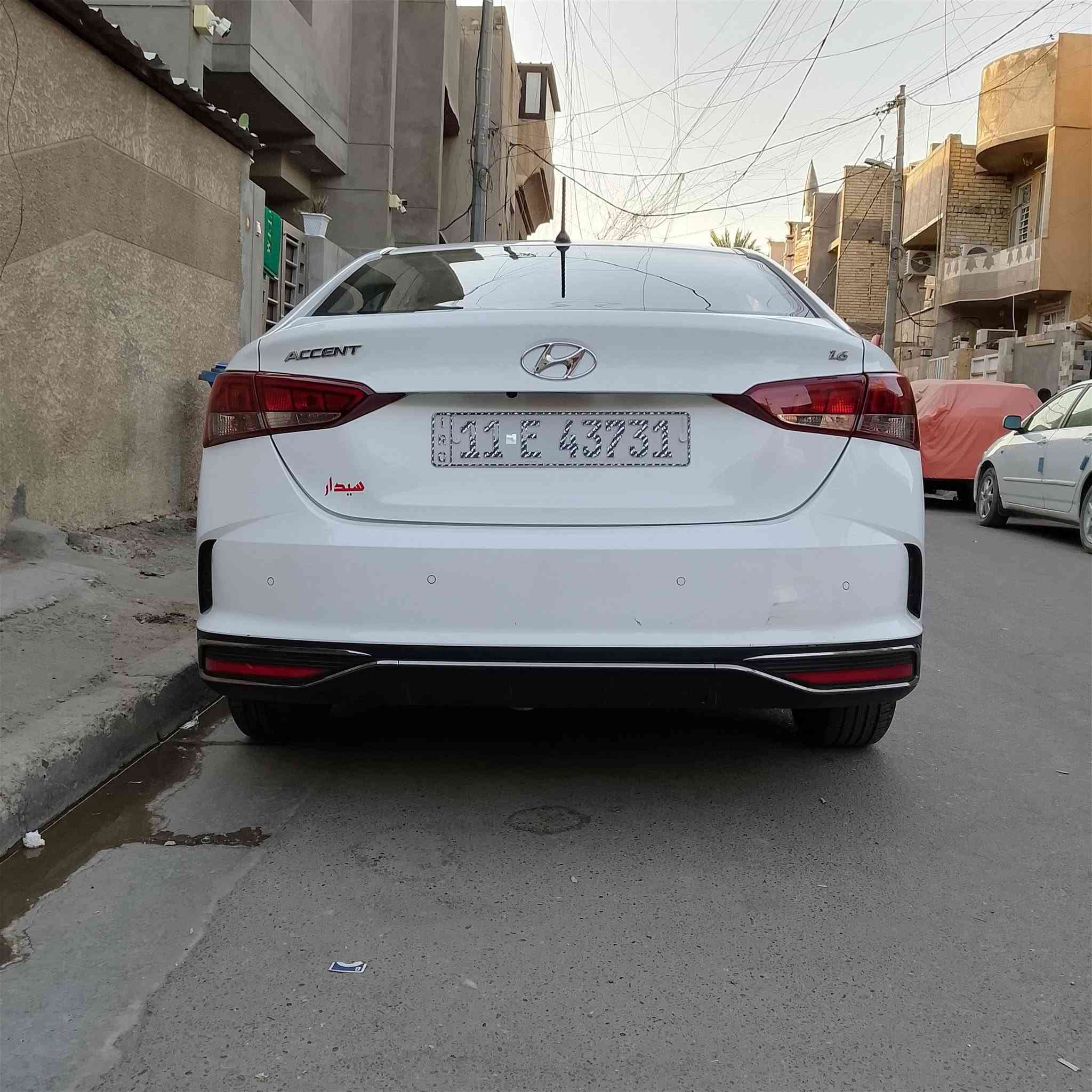 السلام عليكم 
اكسنت للبيع موديل 2023 ماشيه 24الف محرك 1600دووش كير اي تي كلشي بيهه بلادي مال الشركه بيهه هواي مواصفات مري شفط واشاير مري تحكمات ستيرن جهتين- حساس اطارات مانع تزحلق فتحه سقف بانوراما حساسات خلفيه كامره اماميه وخلفيه جام كهربائي سبير منازل (5ويل كب ) بيهه رصعه خفيفه جاملغ الأيمن وفطر بسيط 3اصابع دعاميه الخلفيه ميبينن الباقي كله مكفول باتري جديد وتخم تاير ومنظومة بانزين كله جديد السعر148وبيهه مجال للطيبين  
العنوان بغداد الحريه 
رقم الهاتف/*********** حسين
