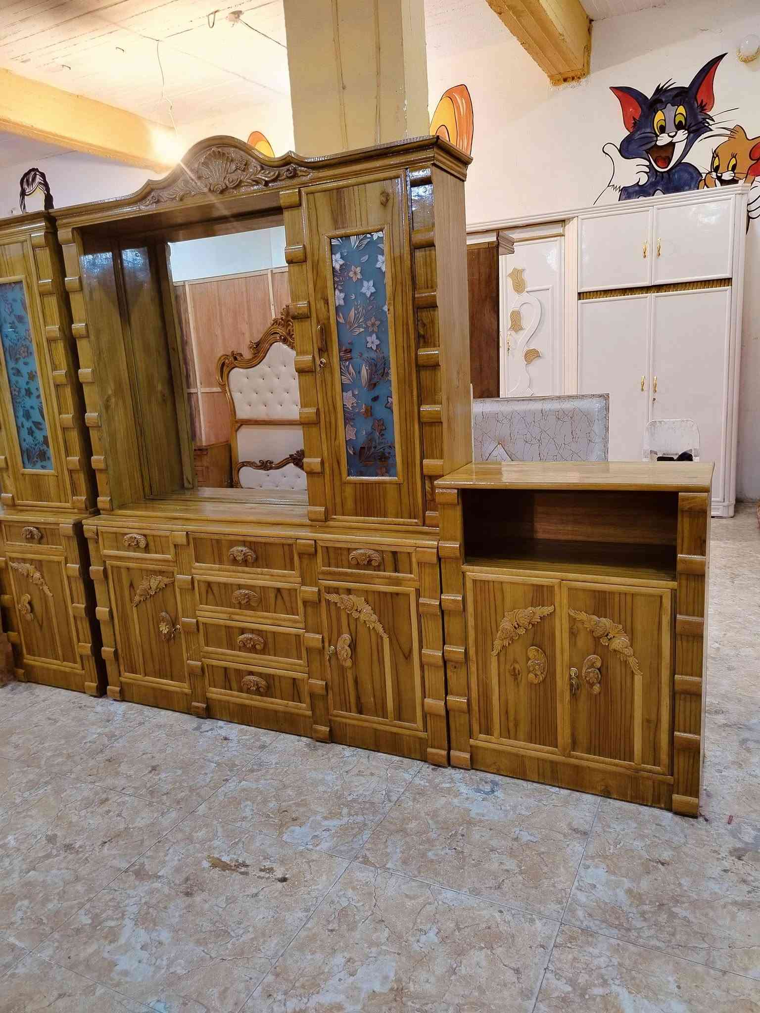 السلام عليكم غرفه مستخدمه عنوان واسط العزيزيه شارع التربيه يوجد واتساب ***********
