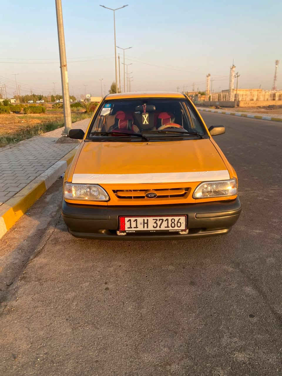 السلام عليكم  سايبا م 17 للبيع رقم انكليزي مصفره من كلشي سعر 35 بيها مجال مكينه بيها تنقيص انزلك سعر مكينه بيها شاصي واحد ***********
