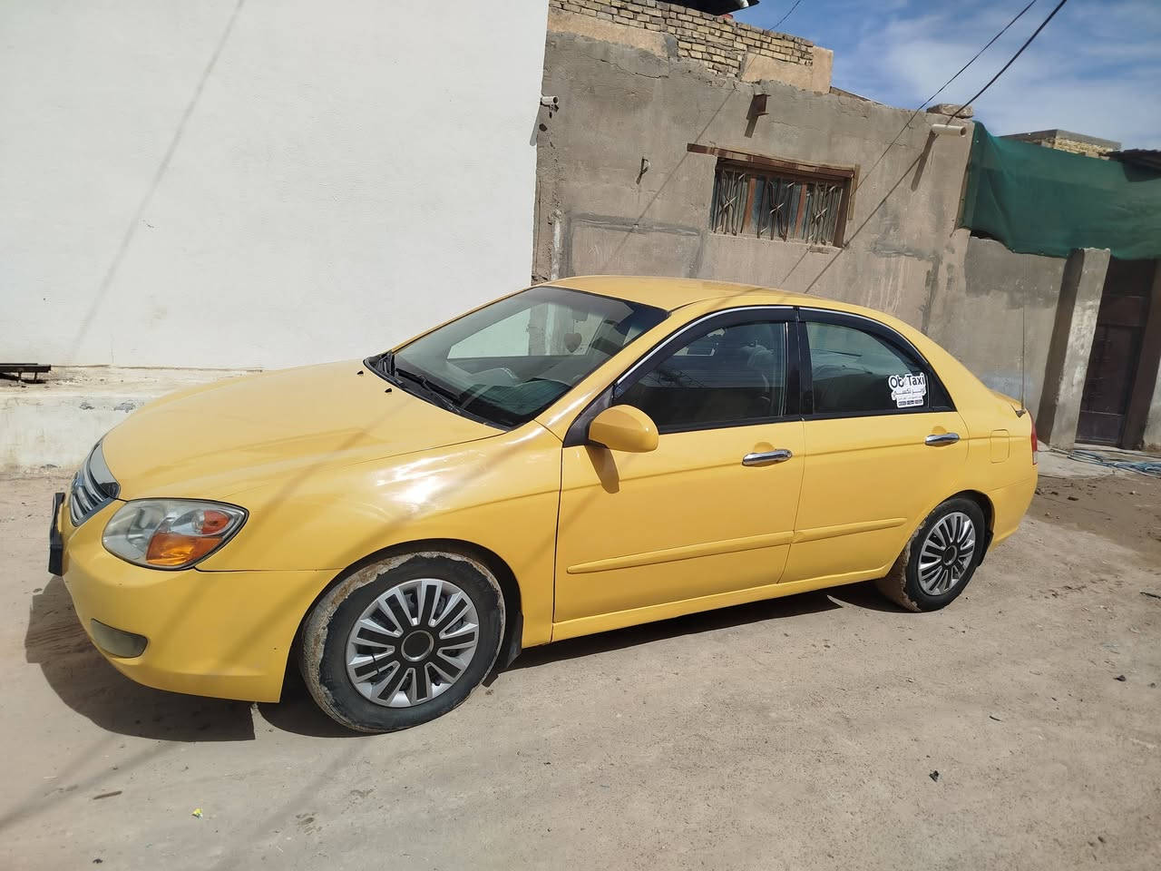 سبكترا موديل 2009 امريكي حادثهة جاملغ امامي تبريد 
تدفئة  شغالات مكينة كير مكفولات مكانها بابل حي المهندسين السعر 75 وبيها مجال حك الجية ما متواجد على الفيس فقط اتصال او واتساب ***********
