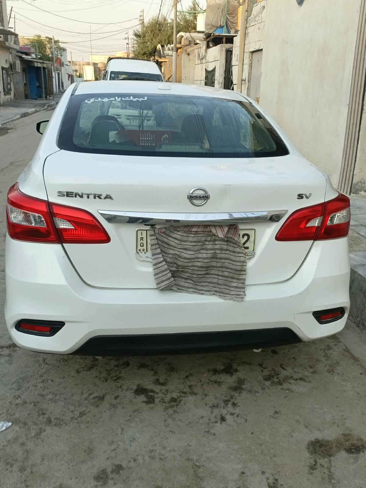 سلام عليكم شباب نيسان سنتره موديل 2019السياره ادوات ادوات ادوات بس بيها رقم شاغل ربيل السيارة مكفوله من الكص ول ضربه مكينه 1800السياره جديده الله شاهد واسياره بصمه واردها امريكي عنوان بصره ***********اني مكلف بلنشر السعر 60 او بيها مجال قليل
