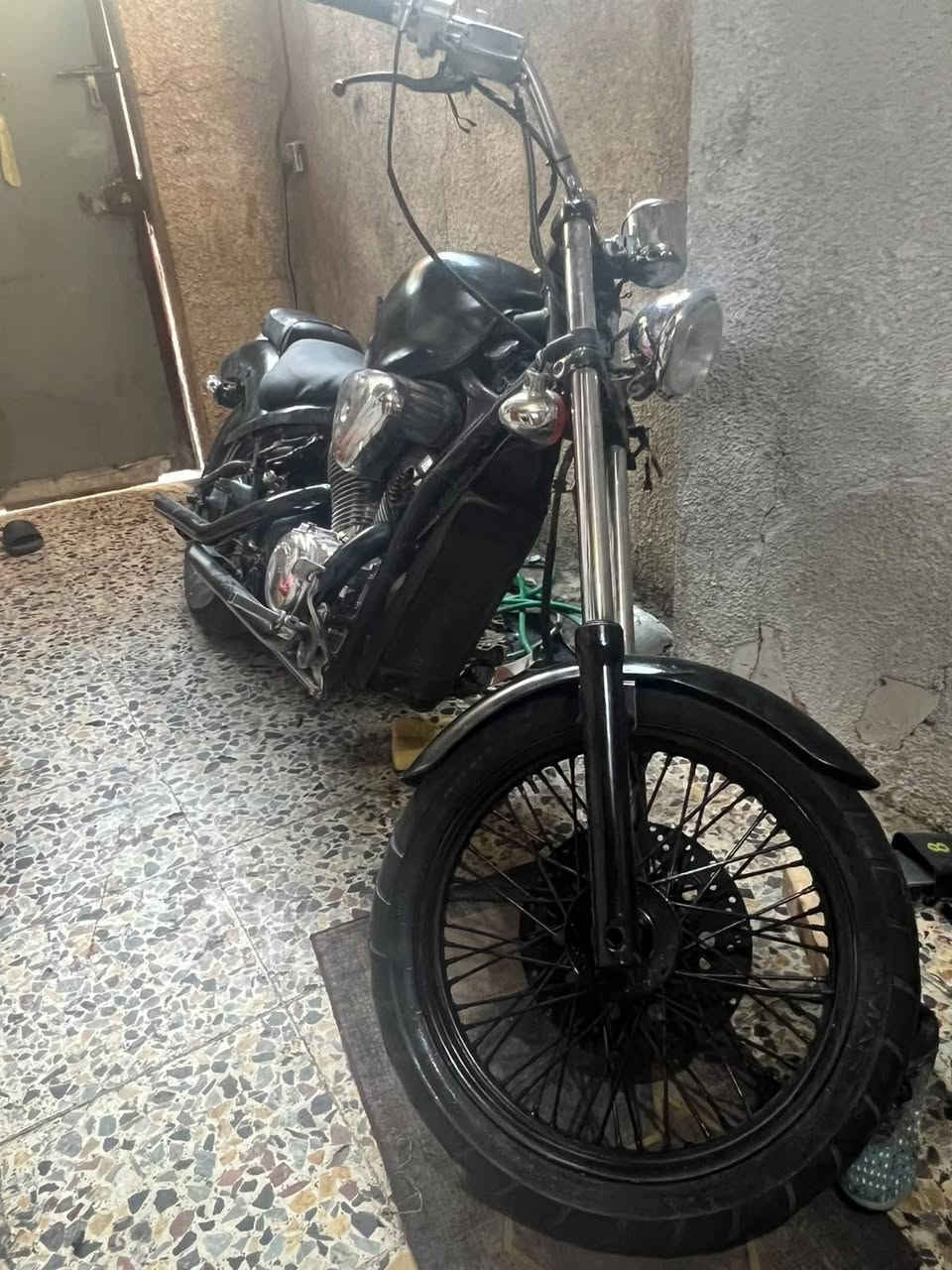 السلام عليكم شبابنا الطيبة 

متوفر هوندا ستيد محرك 400

 تخم تايرات جدد
 بريك خلفي
 إشارات وكهربائيات شغاله
 الكير والمكينة والعقل كفالة

المكان: بغداد – الحرية الثانية
رقم الهاتف ***********
 السعر: 850 ألف

ملاحظة: ناقصها فَج أمامي، والقبق الخلفي ينضح دهن، أتوقع من الواشر وصفاح 

حياكم الله 🌹
