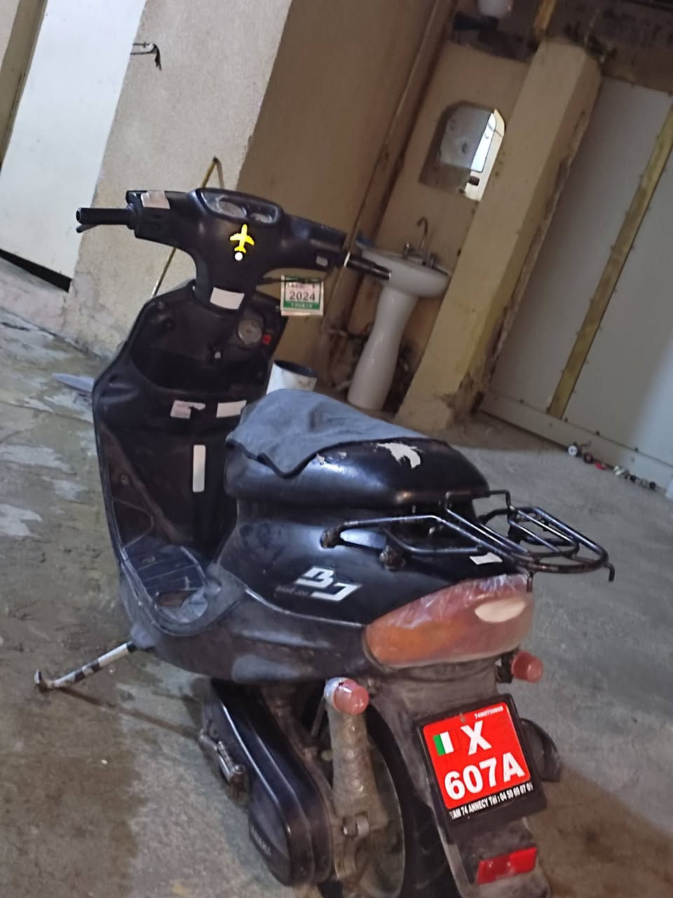 سلام عليكم دراجه بيجي ياماها ٩ زروف للبيع دراجه جديده بمعنه لكلمه دراجه شلعه ونعومه محركه صافي كلشي شغال من كهربائيات هورن. لايت. اشاره دراجه جديده السعر 250 وبيه مجال 

للاستفسار 👈🏻***********
