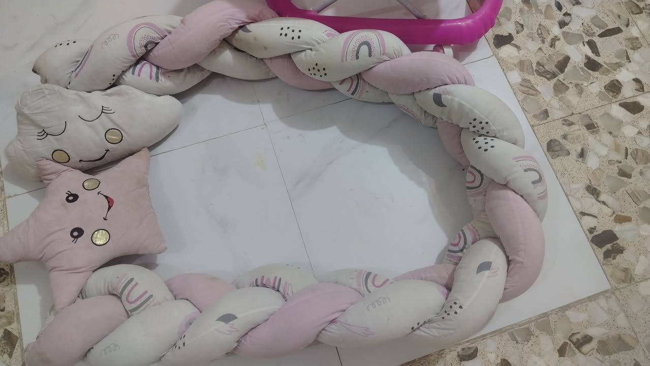 حجله
وظفيره مال كاروك
ب40 وبيهن مجال بسيط
للاستفسار والتواصل واتساب
***********
