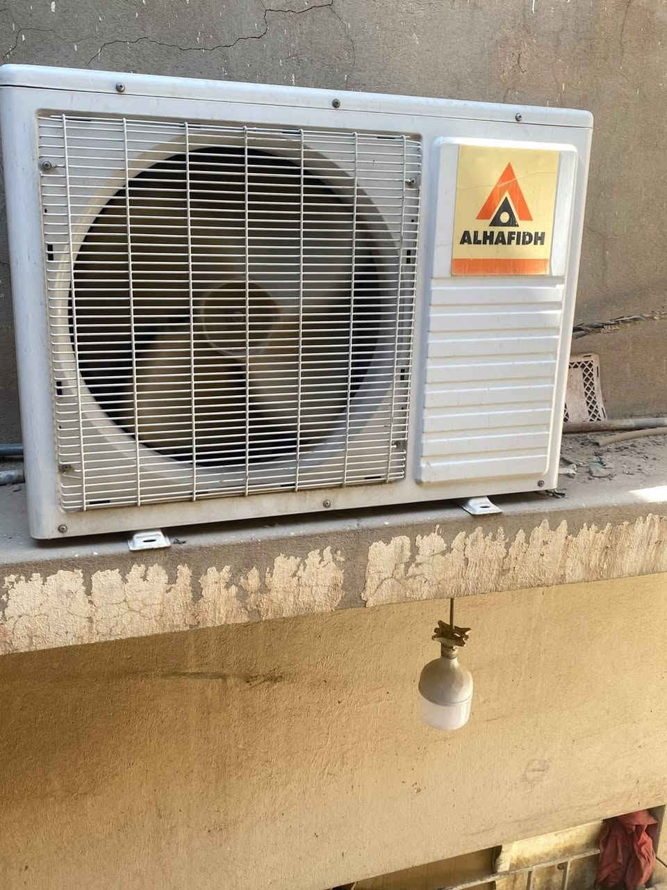 سلام عليكم سبالات 1ونص طن ب 3طن نضيفات بس بيهن ليك العنوان بغداد ابو تشير
اني مكلف في النشر للاستفسار ***********
