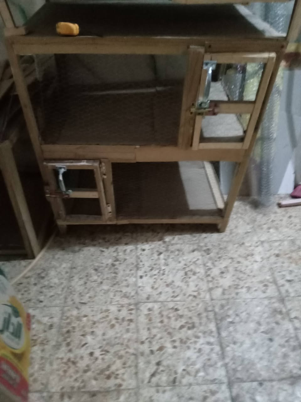 اقفاص للبيع لاتصال على رقم ***********

