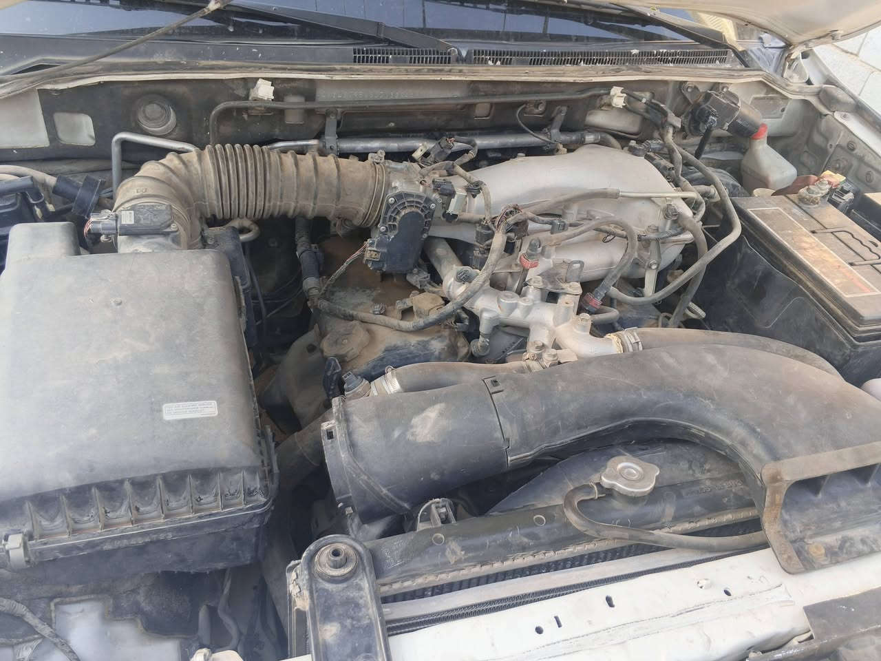 السلام عليكم باجيرو موديل 16 بيه 3قطع صبغ سياره فول حبتور السعر 140
***********
