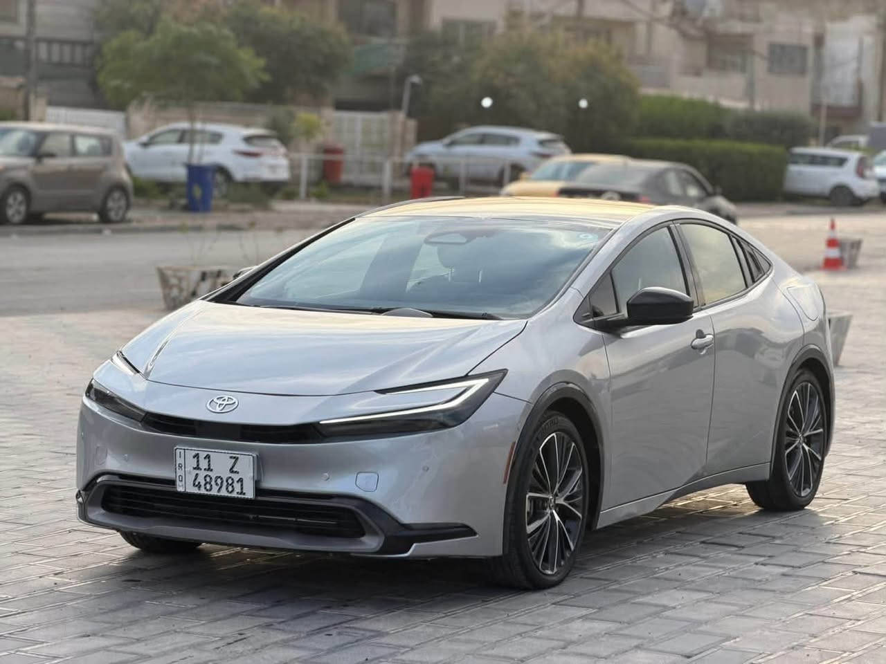 ياالله
السلام عليكم بريوس 2024 لمتد هايبرد وارد امريكي 

Toyota Prius Limited 2024 Silver 2.0L

          حجم المكينه : 2000  هايبرد

المسافه المقطوعه : 6000 ميل  

                       الضرر : صبغ بنيد بدون دواخل 

                   الايرباك  : سليم بدون ايرباك 

#المواصفات 

1. شاشه 

2.كامرا 360

3. بصمه

4.تحكم 

5.ويل كب

6. تحديد مسار

7. بصمه 

8. رادارت جانبيه

9. رادار امامي 

10. كشنات جلد

11.حساسات امامي خلفي 

12. لايتات زنون

13. ايقاف ذاتي 

14. اوتو بارك

15.كامرا بالمرايا

16.هيترات بالكشنات خلفي امامي

17.شحن وايرليس 

18.صندوك كهرباء

#السعر  الطلب في التعليقات سيأتي الرد مباشرة 

تفاصيل اكثر هذا رقمي *********** تحياتي 

مكاني بغداد حي الجامعه
