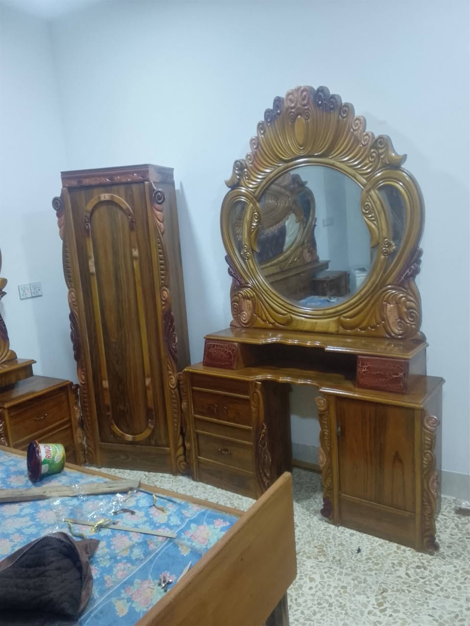 سلام عليكم يوجد غرفه نوم صاج البيع السعر 650 بيها مجال العنوان قضاء الرمانه الاستفسار علا رقم ***********
