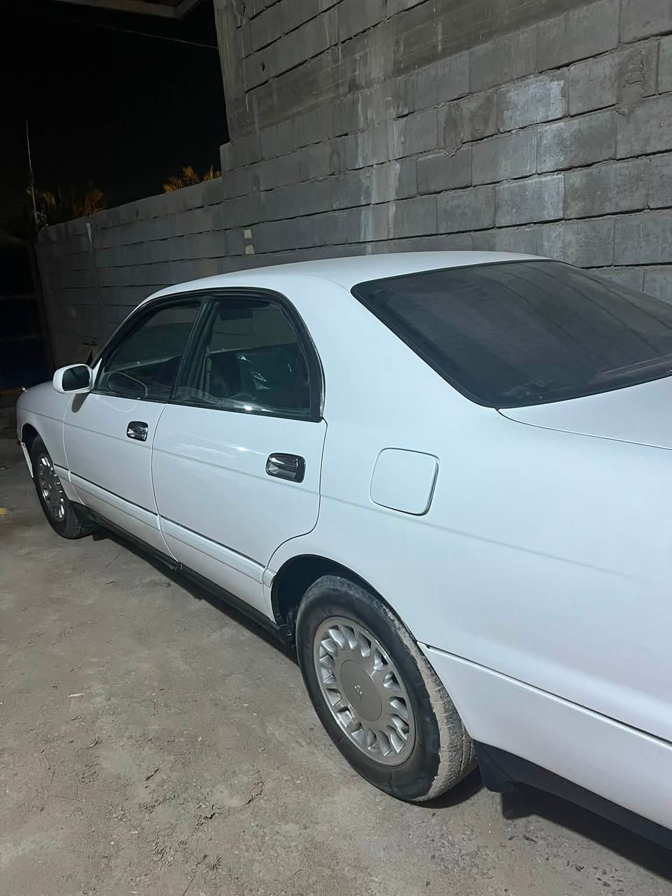 السلام عليكم بطه للبيع السياره جاهزه مكينه ثنين ونص كفاله وكير مكفول تبريد حداده تخم تاير جاهزه من كلشي بيع مستعجل السعر 55 وبيهه مجال المكان البصره ابي الخصيب رقم ***********

